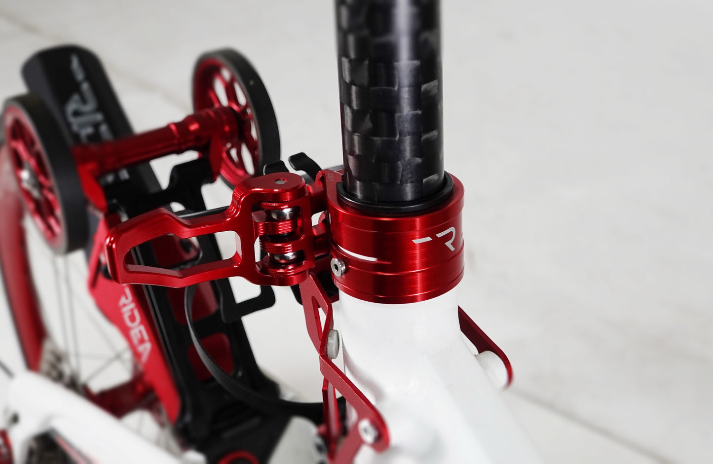 RIDEA - Integrated Dual-Axle QR Clamp for Birdy 單桿雙軸快拆扣 SCQR5