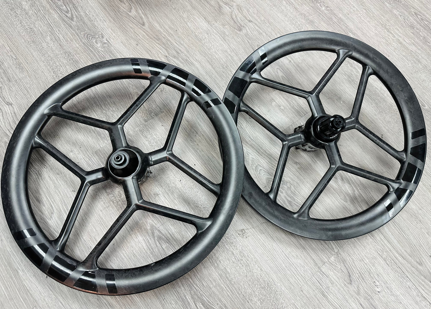 RIDEA - PRISM “Wing” Carbon Wheels - Birdy C38 D406 星棱刀輪組 12速